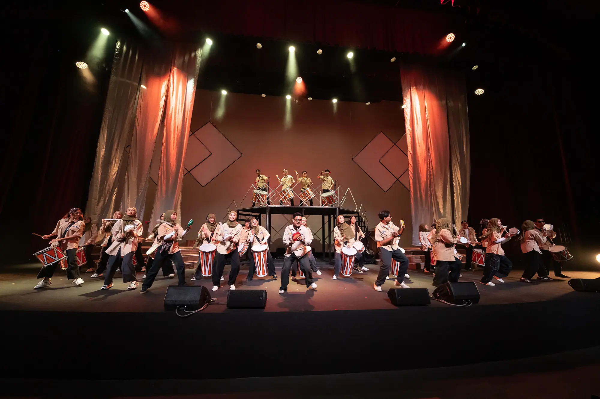 A Temasek Polytechnic concert highlights a performance by student artists.