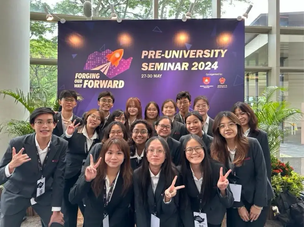 Pre-University Seminar 