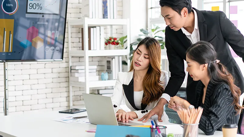 Tech Up, Scale Up for Regional Expansion: Your Southeast-Asia Company Success Blueprint