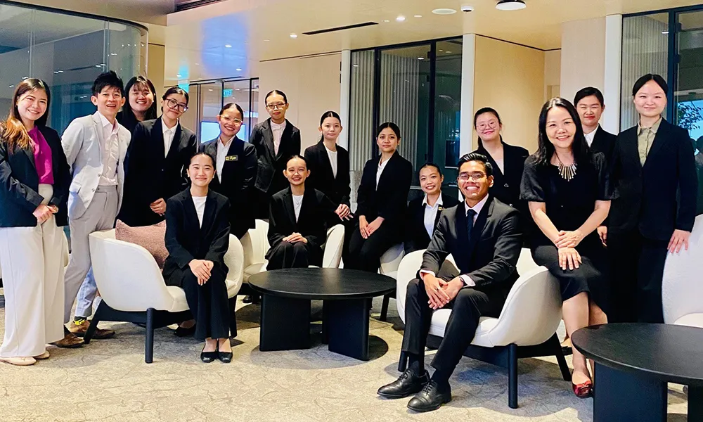 Collaborative Learning with Industry