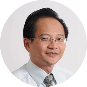 Head shot of Mr Tan Hock soon